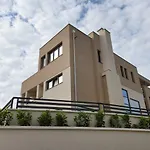 Penthouse Niko