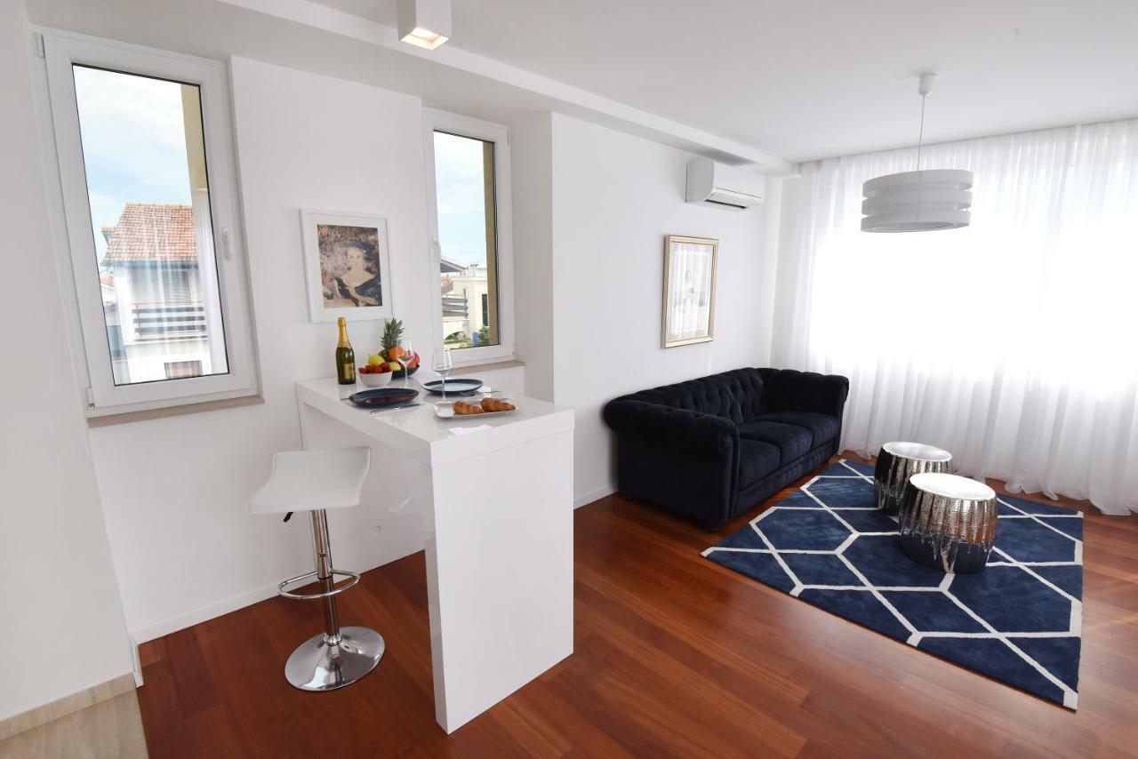 Penthouse Niko Apartment *